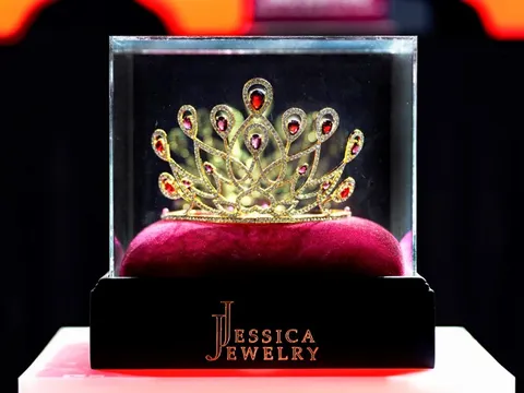 Vương miện 2 tỷ của Hoa hậu Thể thao Việt Nam liệu có đạo nhái?