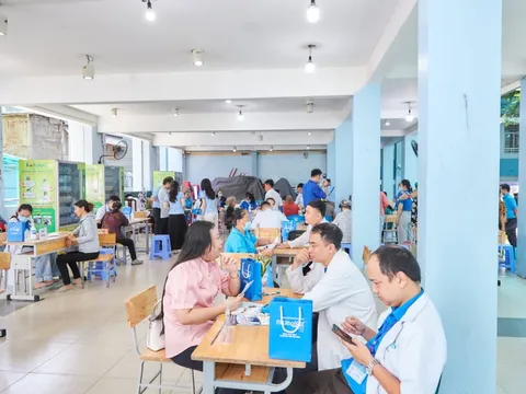 Phường Tân Thuận (TP.HCM) tổ chức khám sức khỏe miễn phí cho người dân